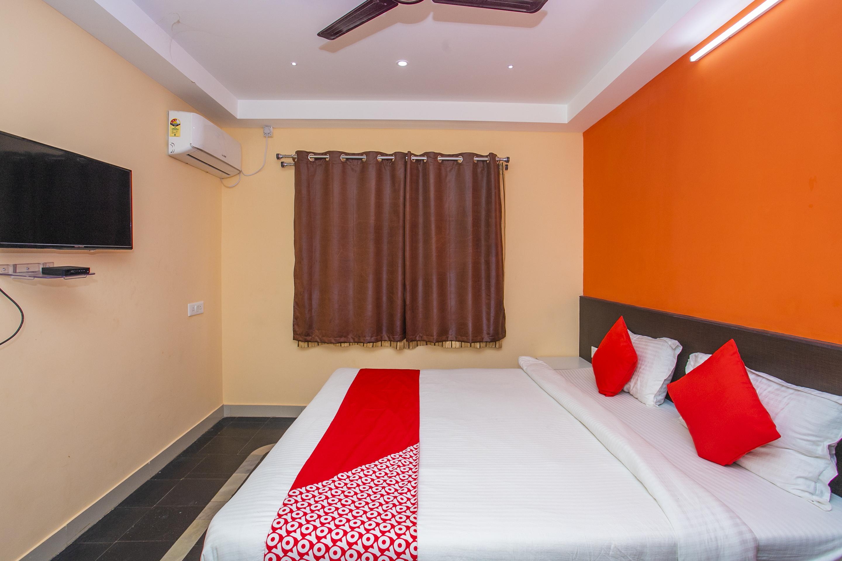 Oyo 22837 Chairmen'S Hotel Bangalore Eksteriør bilde