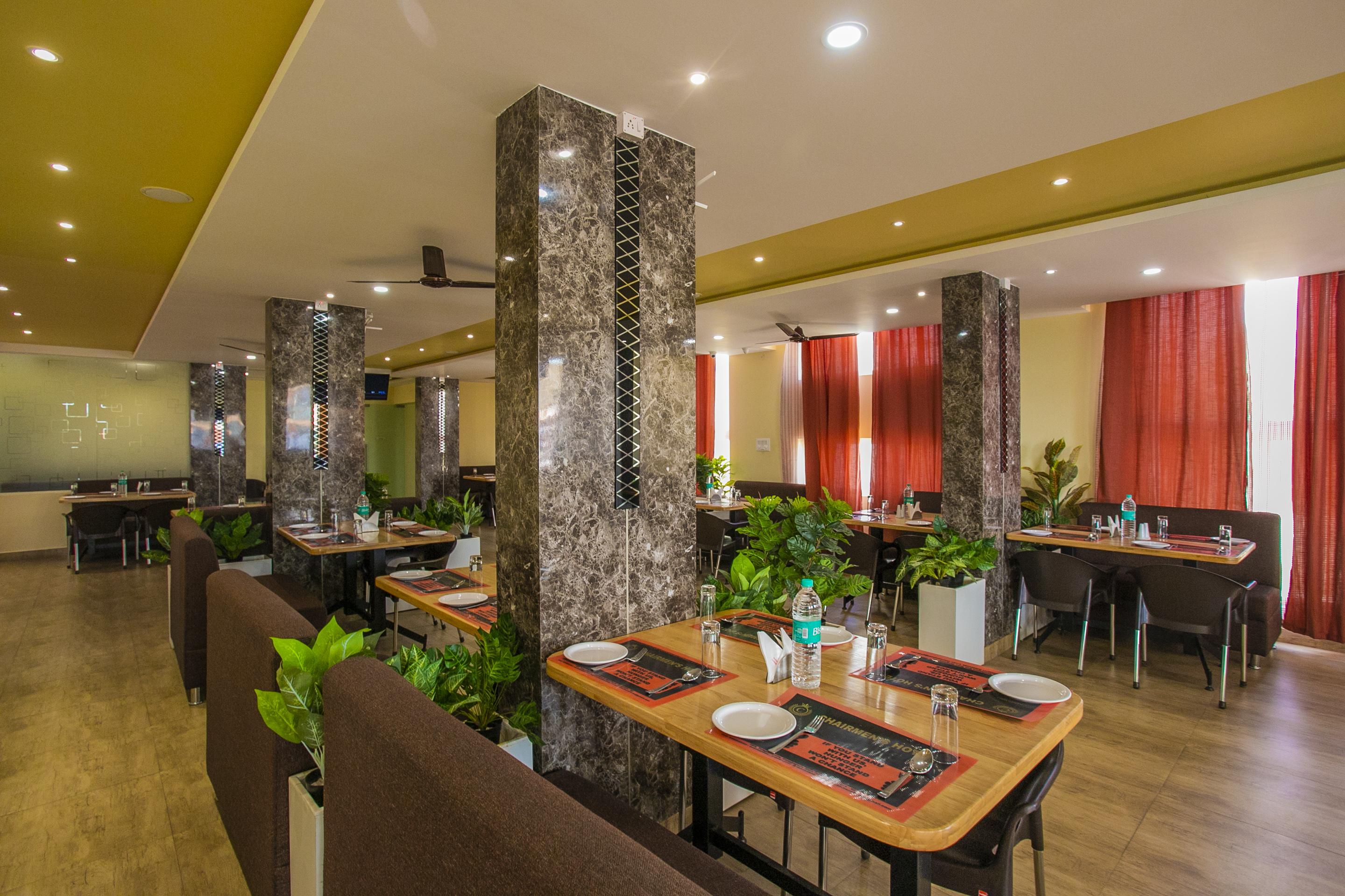 Oyo 22837 Chairmen'S Hotel Bangalore Eksteriør bilde